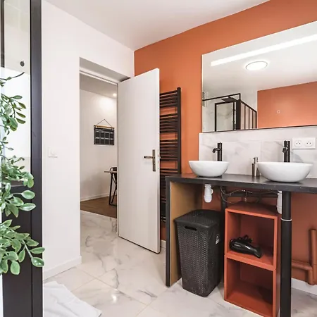 L'industriel - Billard Et Cinema - Hyper Centre Lejlighed Reims