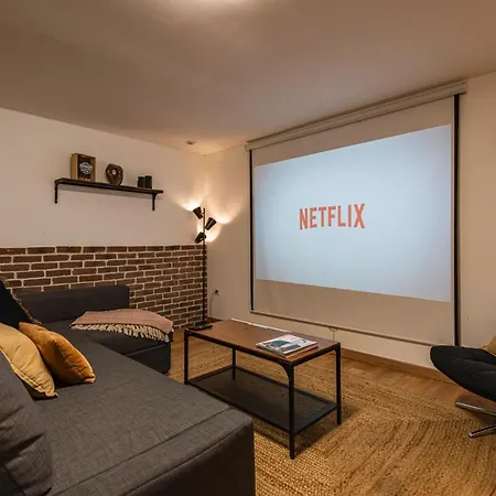 L'industriel - Billard Et Cinema - Hyper Centre *