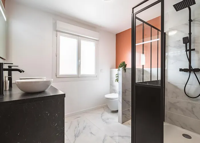 L'industriel - Billard Et Cinema - Hyper Centre *